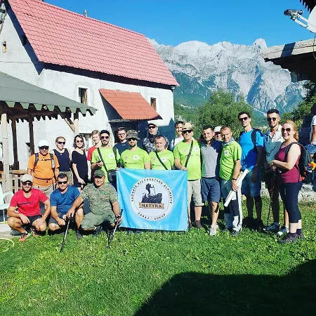 ゲストハウス Grrela Guesthouse Shkodër